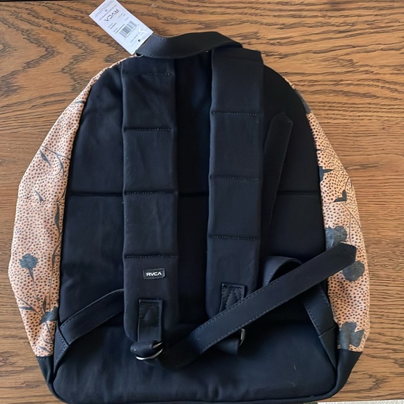 NWT RVCA Backpack - Picture 7 of 8